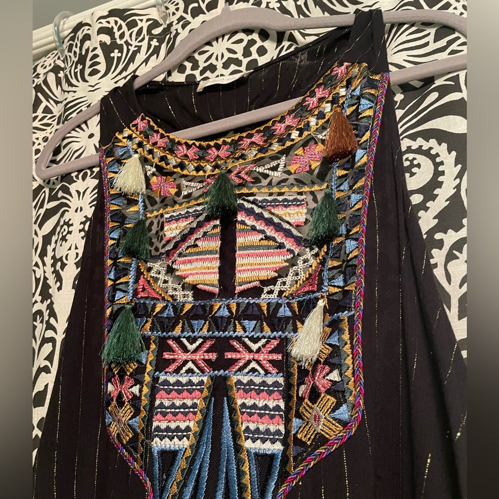 Altar’d State embroidered top - Picture 2 of 7